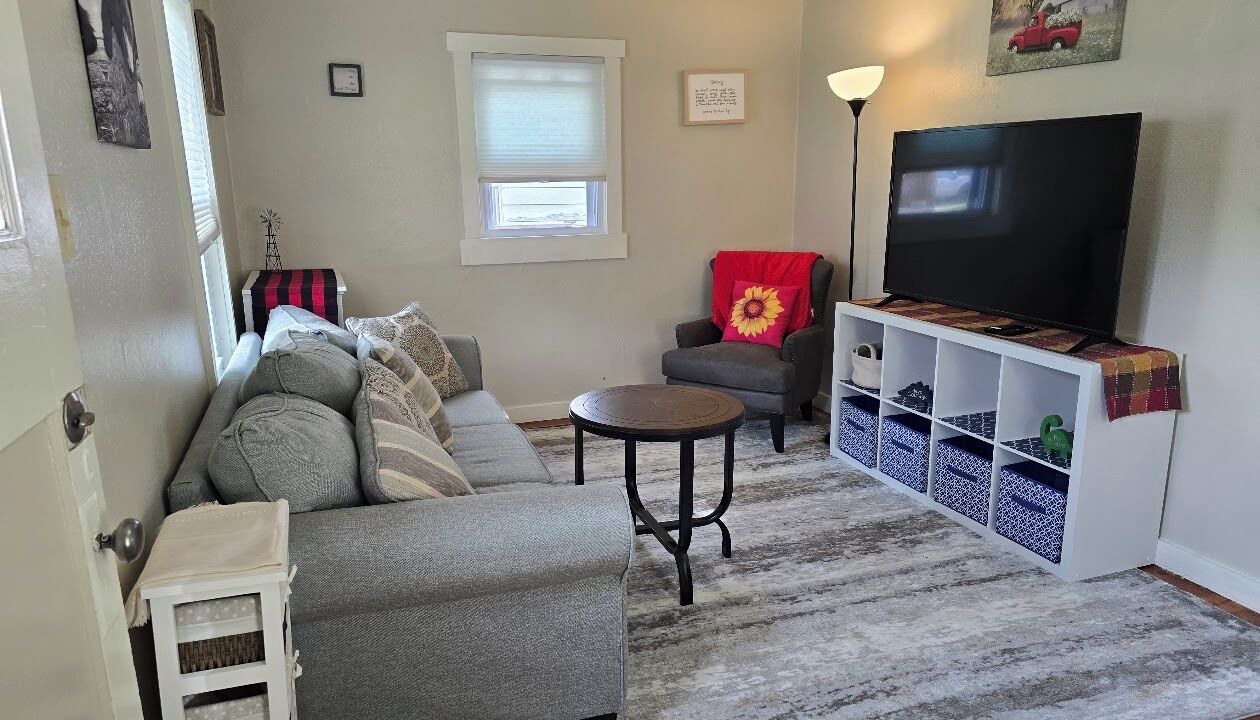 Photo of Livingroom in Craig