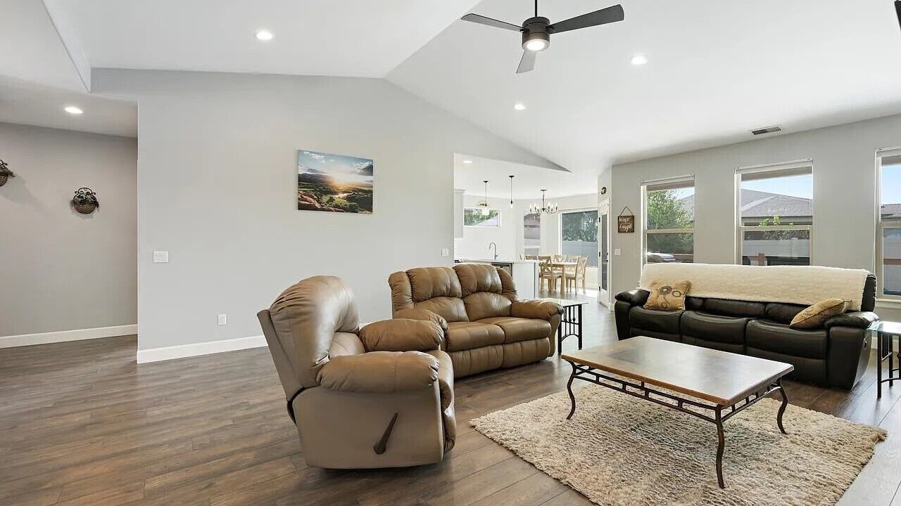 Photo of Livingroom in Grand Junction