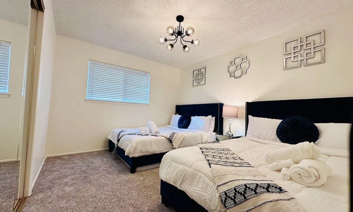 Photo of Bedroom in Castlewood