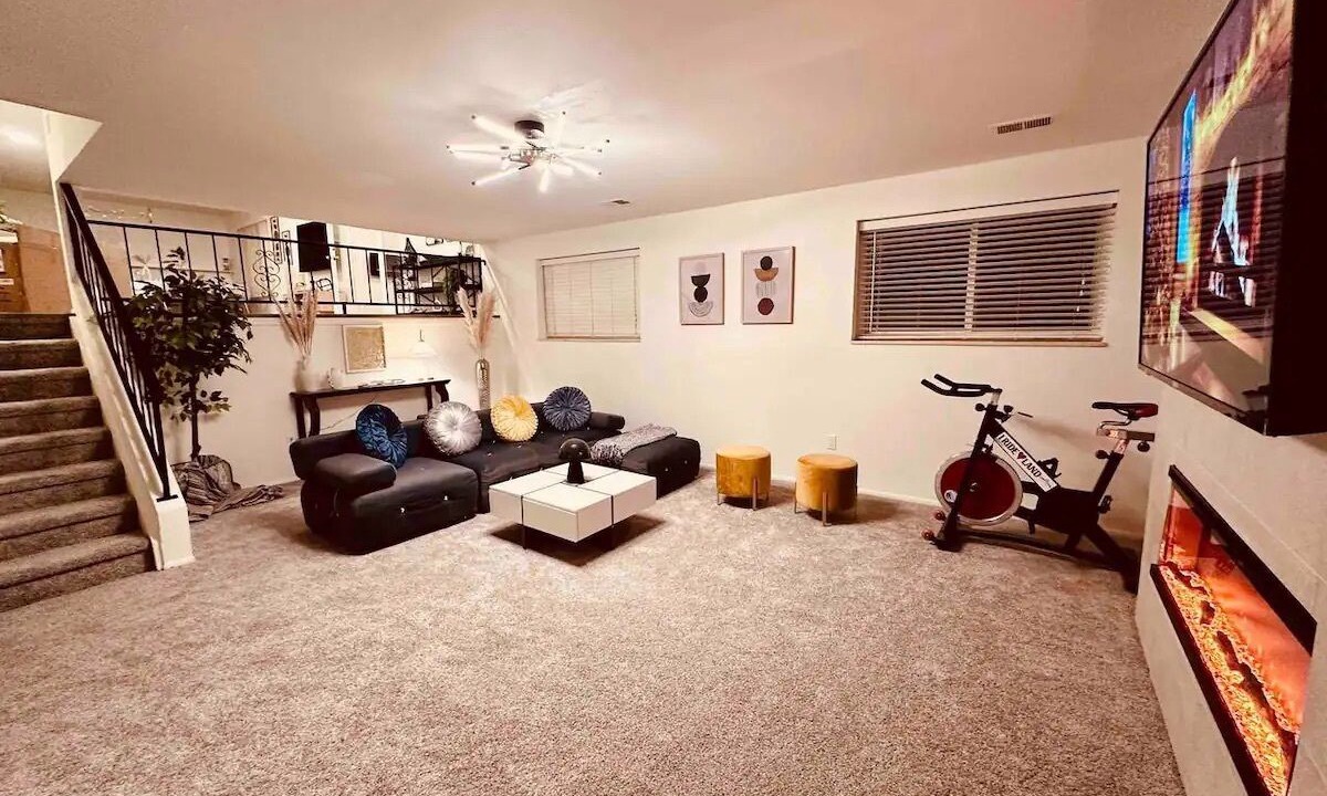 Photo of Livingroom in Castlewood