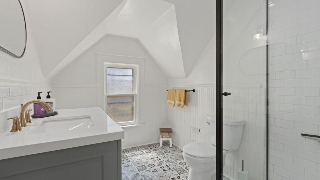 Photo of Bathroom in Old Town