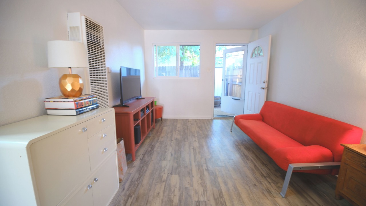 Photo of Livingroom in Whittier