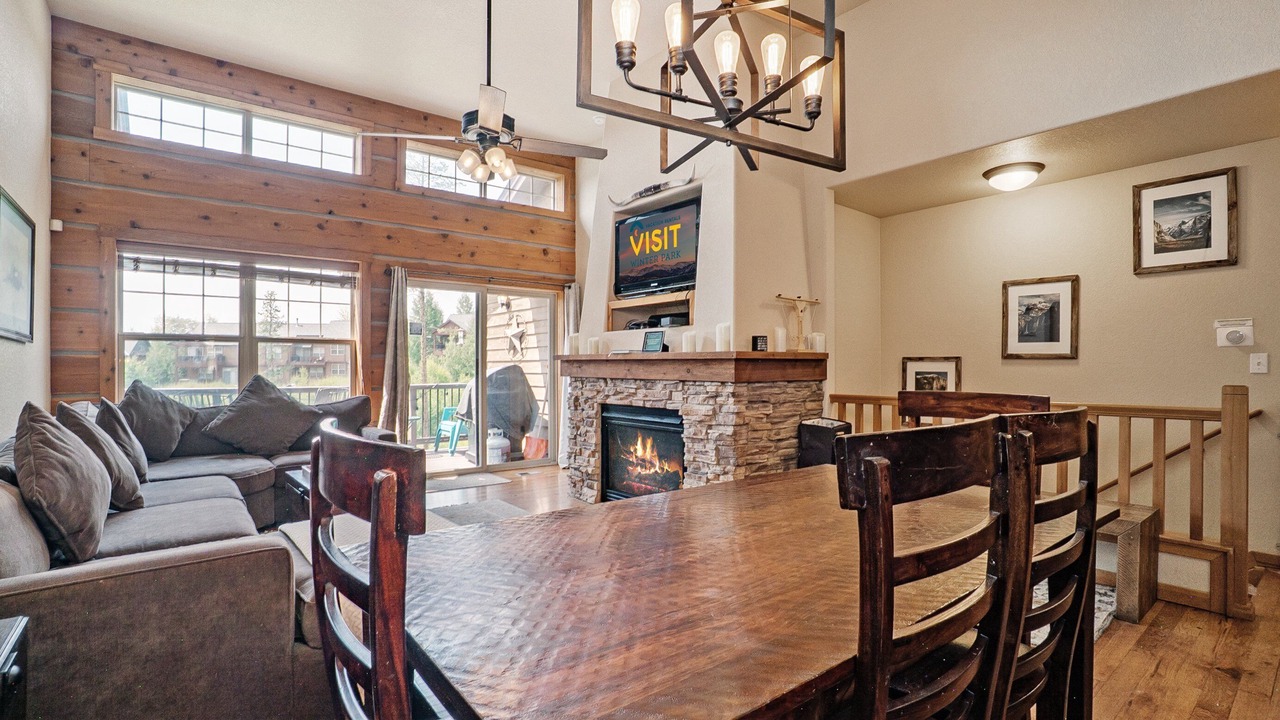 Photo of Livingroom in Rendezvous