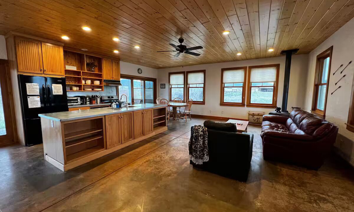 Photo of Livingroom in Red Wing