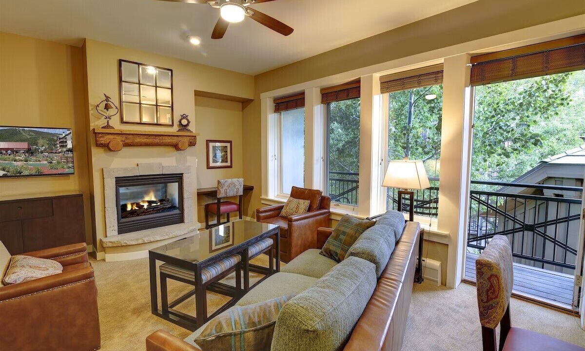 Photo of Livingroom in Beaver Creek