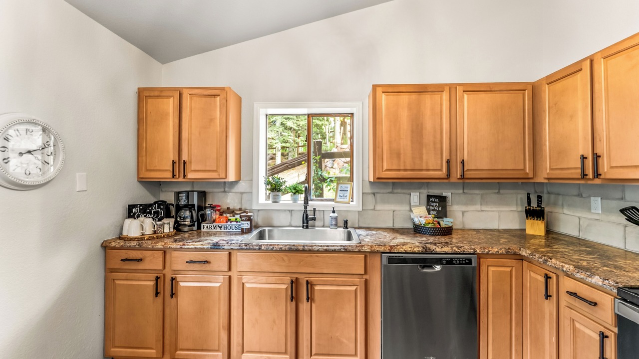 Photo of Kitchen in Divide