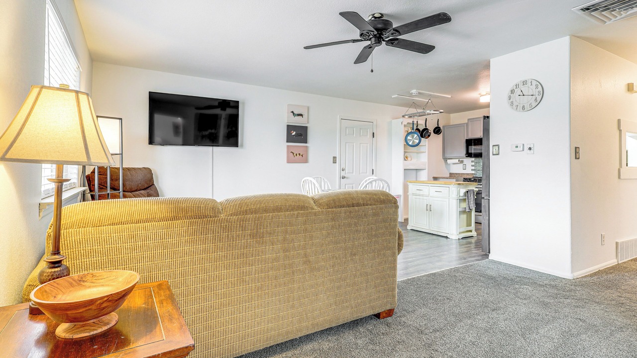 Photo of Livingroom in Pueblo West
