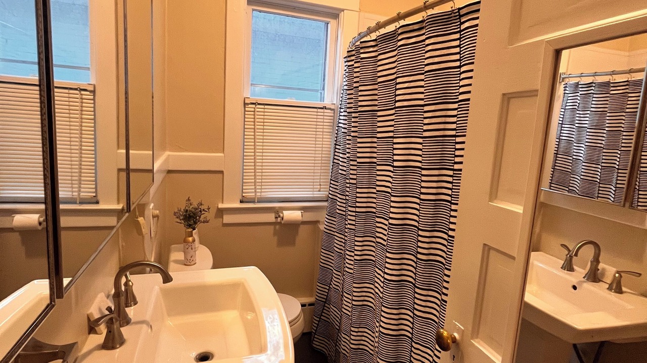 Photo of Bathroom in Washington Park West