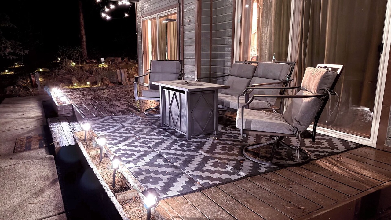 Photo of Patio Balcony in Forest Lakes