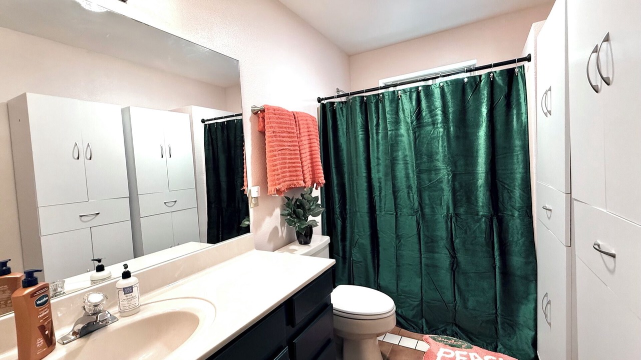 Photo of Bathroom in Forest Lakes