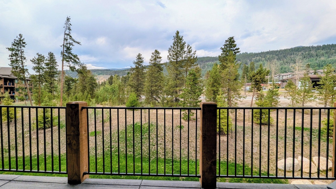 Photo of Patio Balcony in Lakeside Village