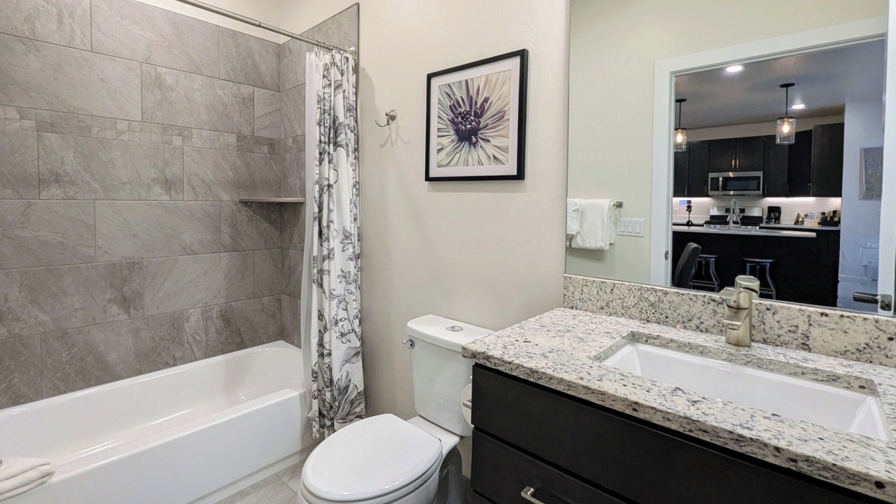 Photo of Bathroom in Lakeside Village