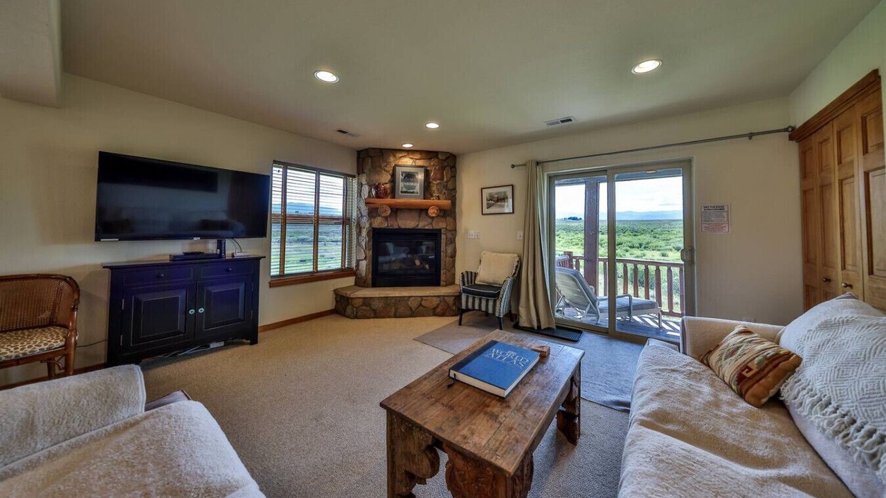 Photo of Livingroom in Tabernash