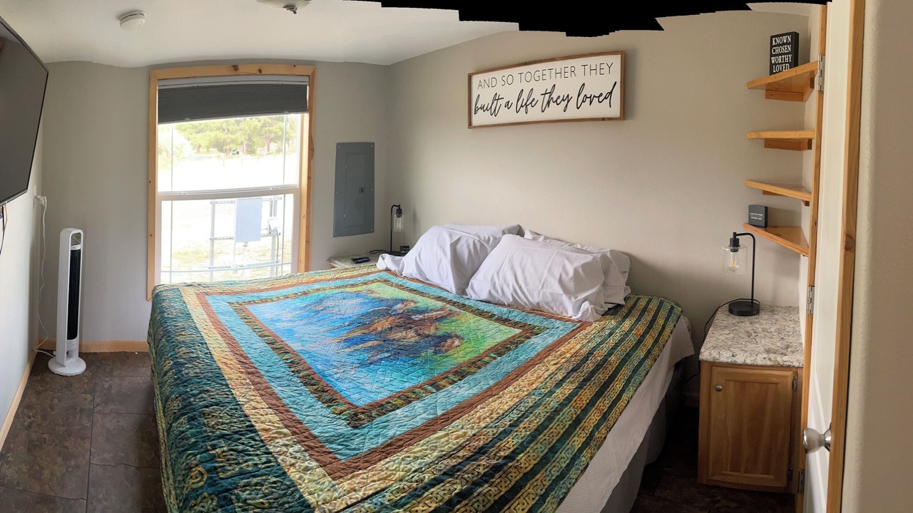 Photo of Bedroom in Gleneagle