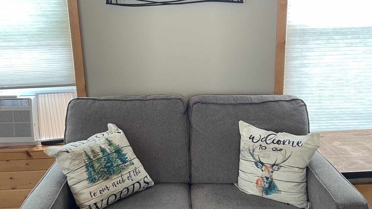 Photo of Livingroom in Gleneagle