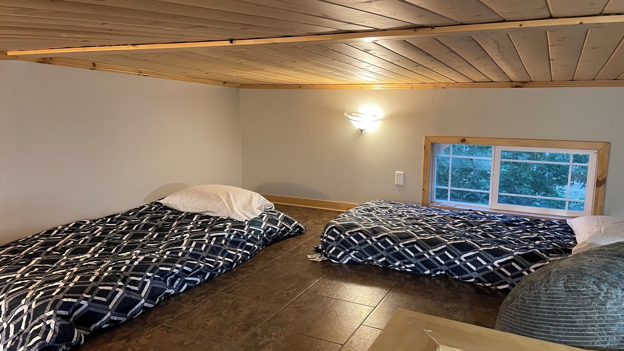 Photo of Bedroom in Gleneagle