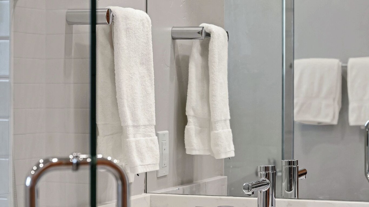 Photo of Bathroom in Edwards