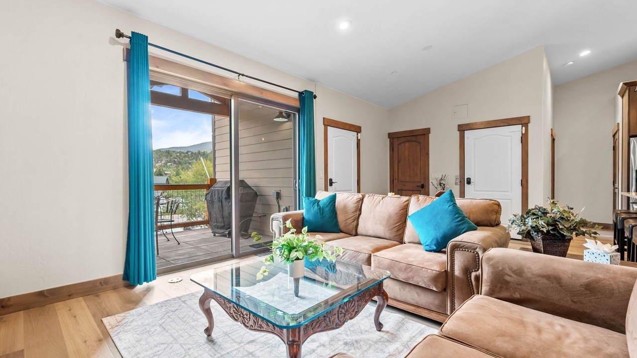 Photo of Livingroom in Willow Grove