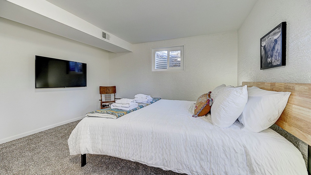 Photo of Bedroom in Northeast Colorado Springs