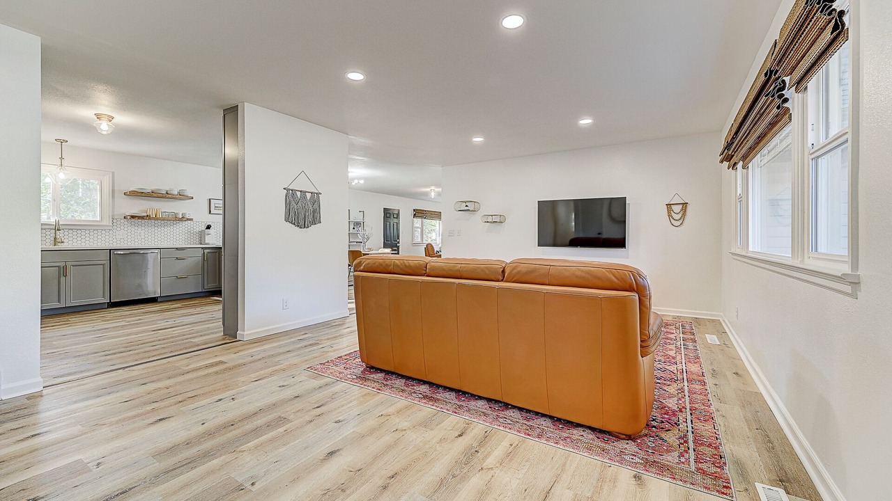 Photo of Livingroom in Northeast Colorado Springs