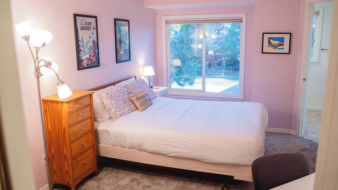 Photo of Bedroom in Gunbarrel