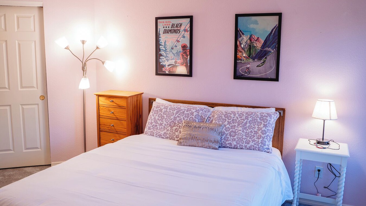 Photo of Bedroom in Gunbarrel
