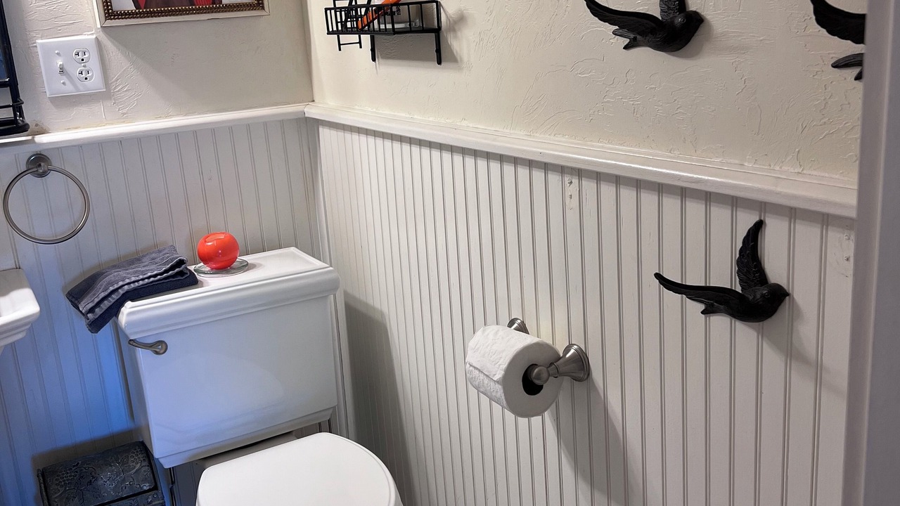 Photo of Bathroom in Whittier