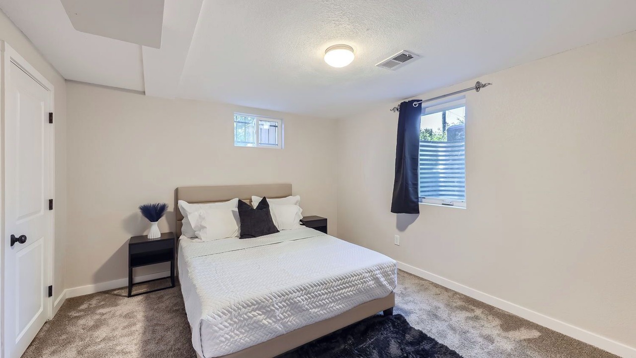 Photo of Bedroom in Lamar Heights Area