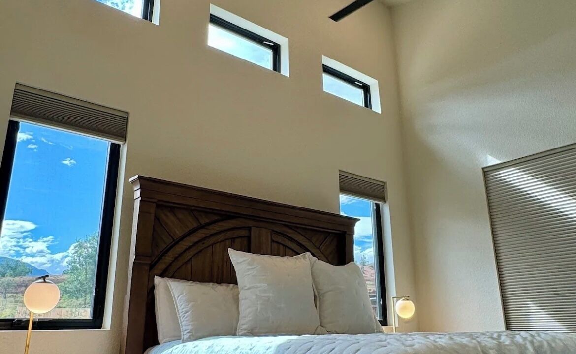 Photo of Bedroom in Manitou Springs