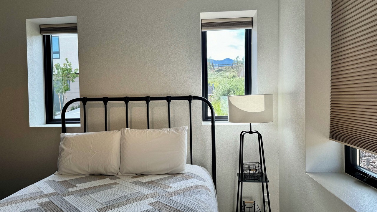 Photo of Bedroom in Manitou Springs