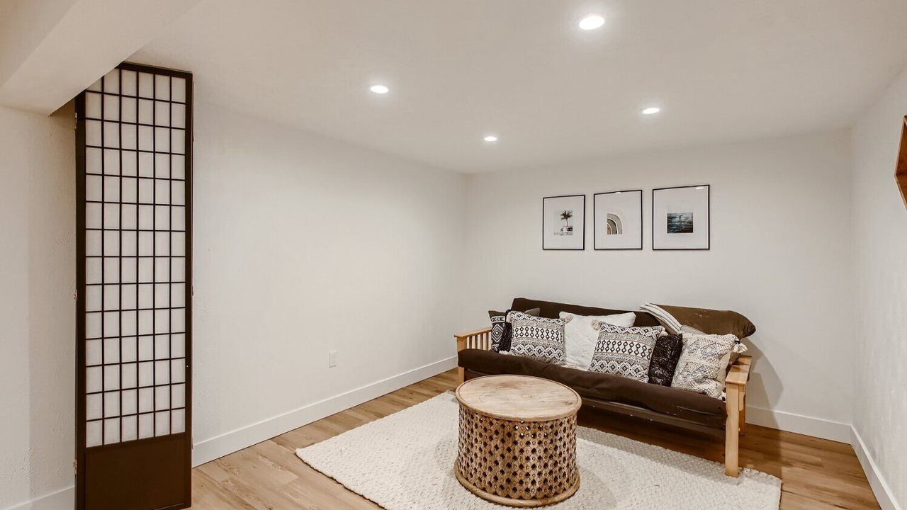 Photo of Livingroom in Applewood West