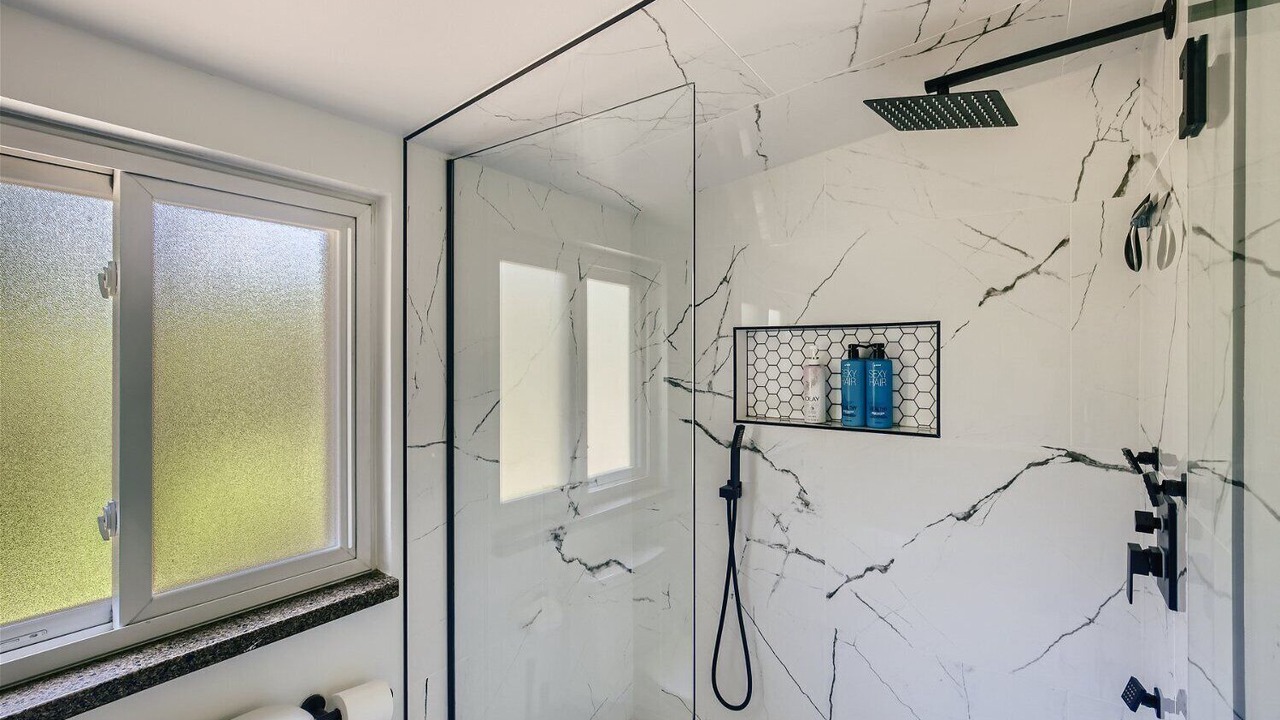 Photo of Bathroom in Applewood West