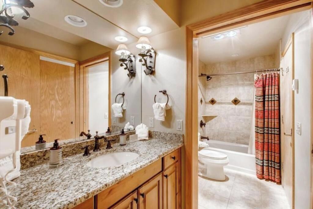 Photo of Bathroom in Mountain House