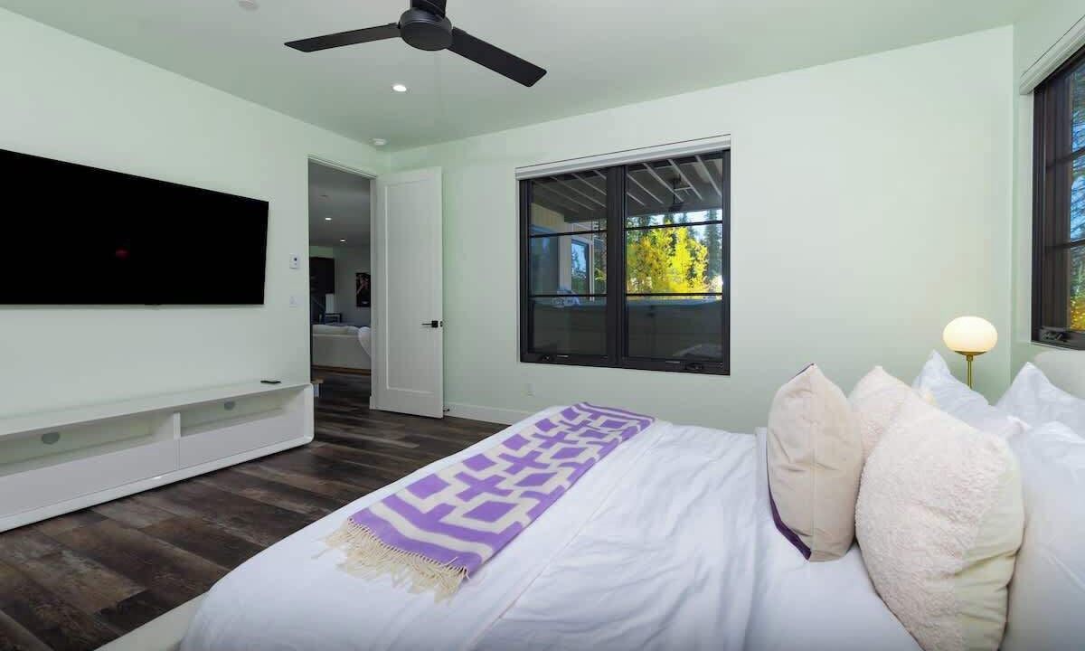 Photo of Bedroom in Rendezvous