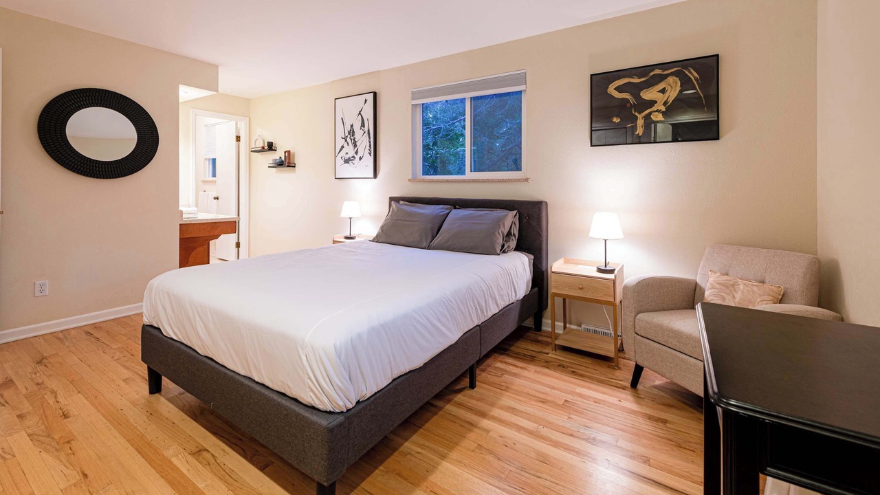Photo of Bedroom in Gunbarrel