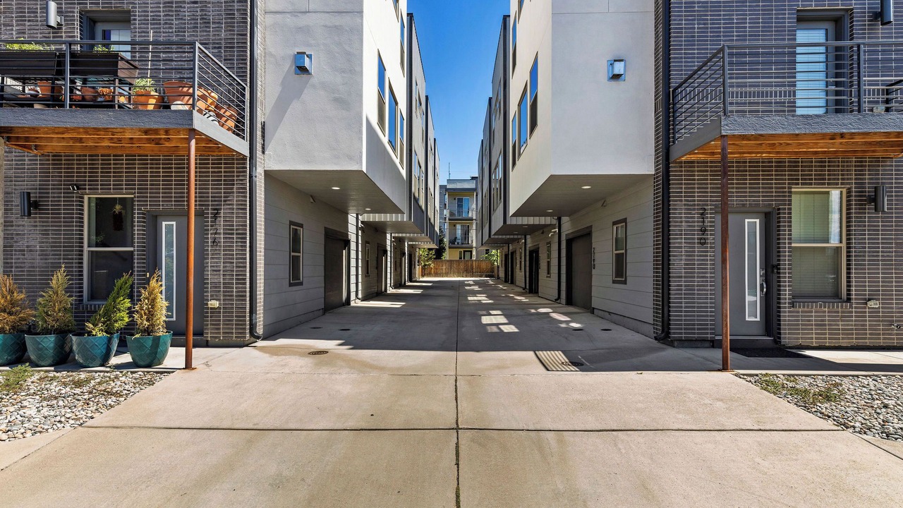 Photo of Outdoor in University Hills