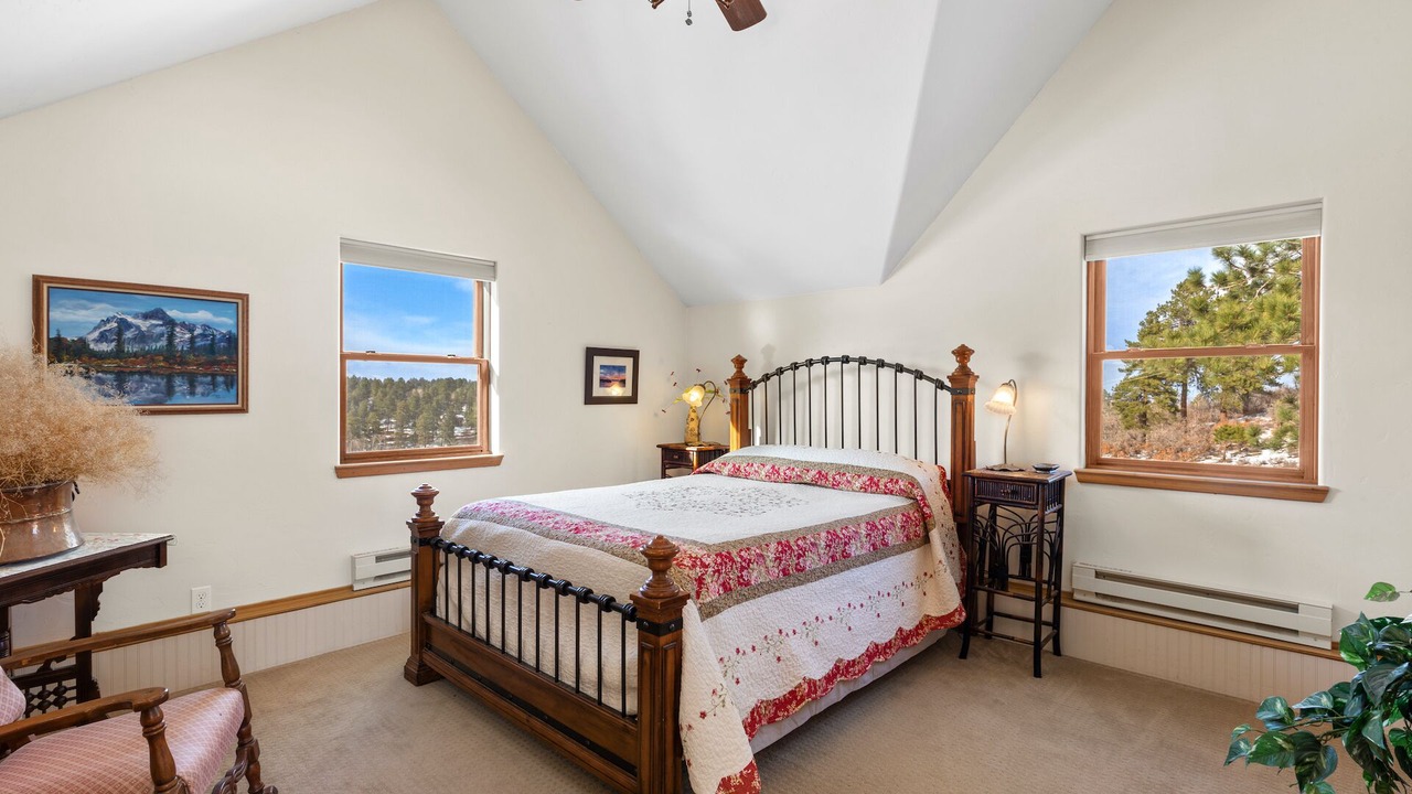 Photo of Bedroom in Elk Meadows