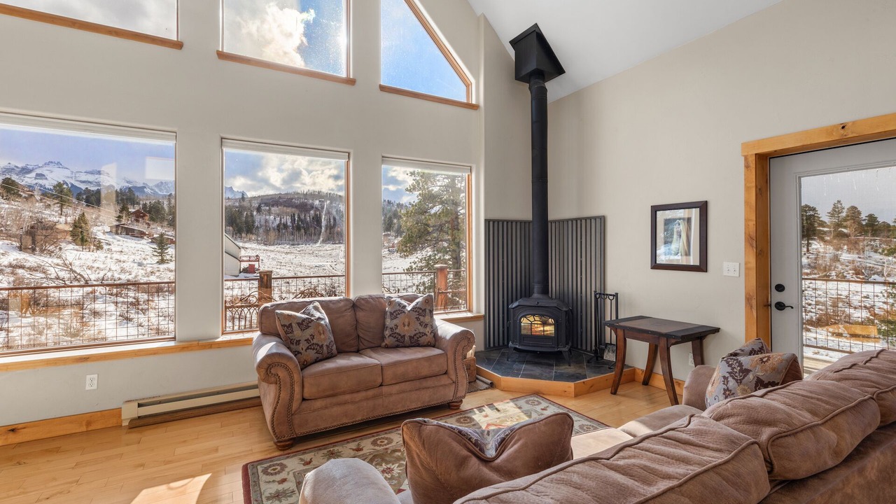 Photo of Livingroom in Elk Meadows