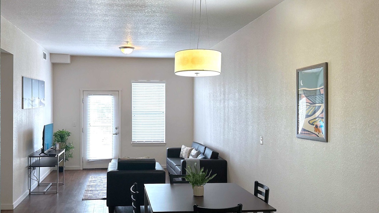Photo of Livingroom in Greeley