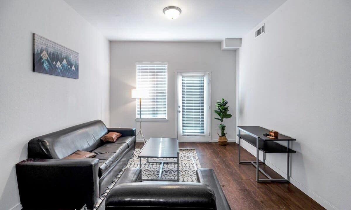 Photo of Livingroom in Greeley