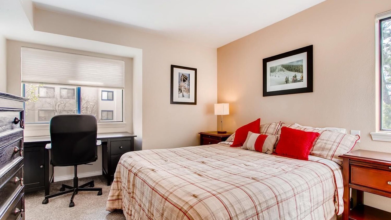 Photo of Bedroom in Greenwood Village