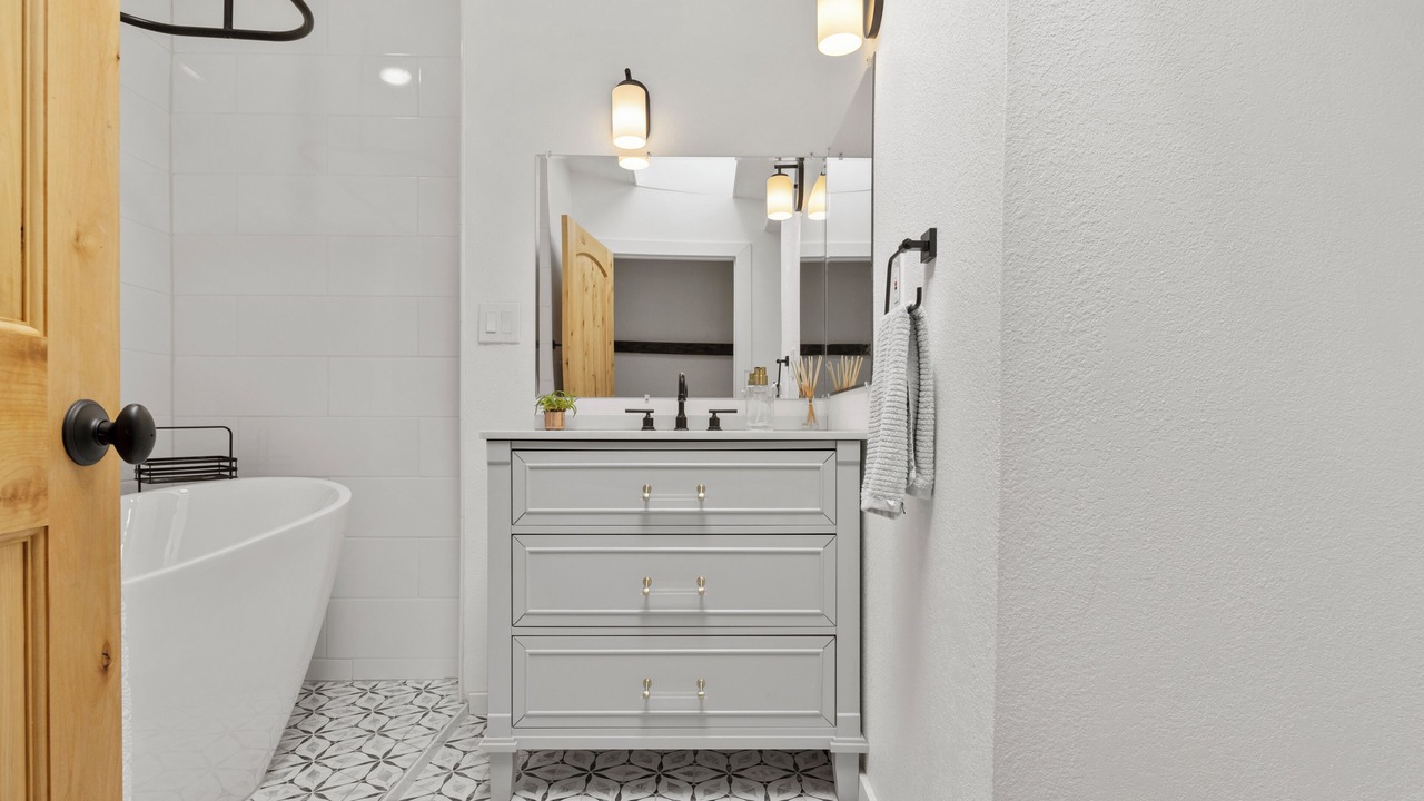 Photo of Bathroom in Indian Hills