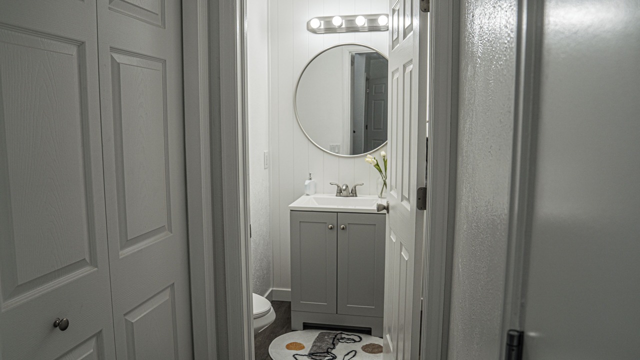 Photo of Bathroom in Aurora