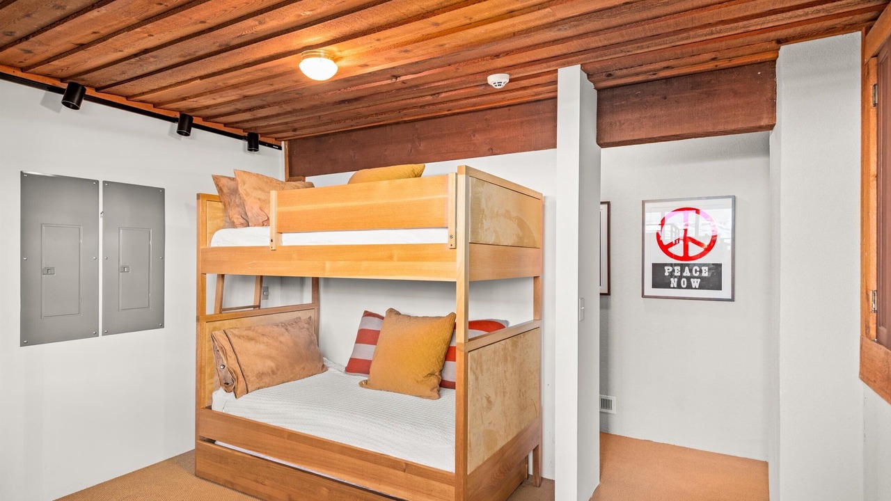 Photo of Bedroom in Aspen