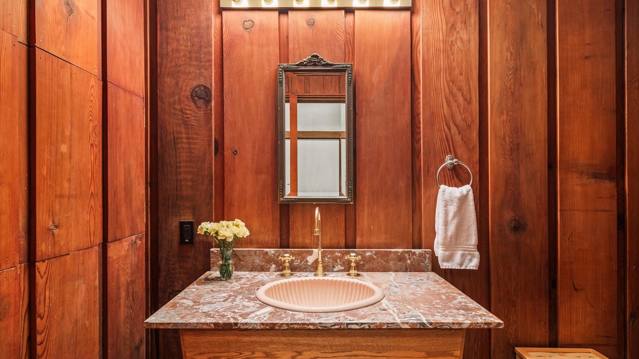 Photo of Bathroom in Aspen
