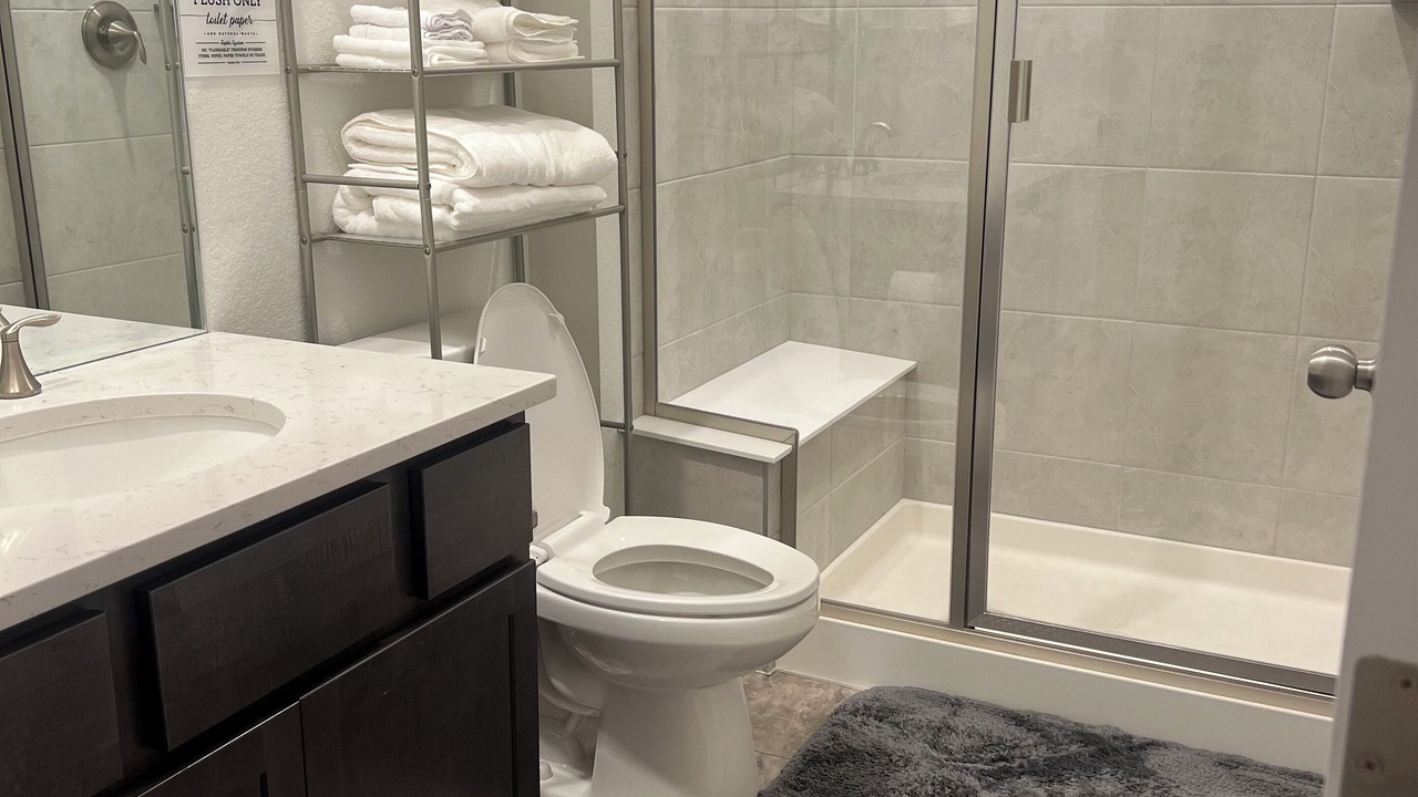 Photo of Bathroom in The Pinery