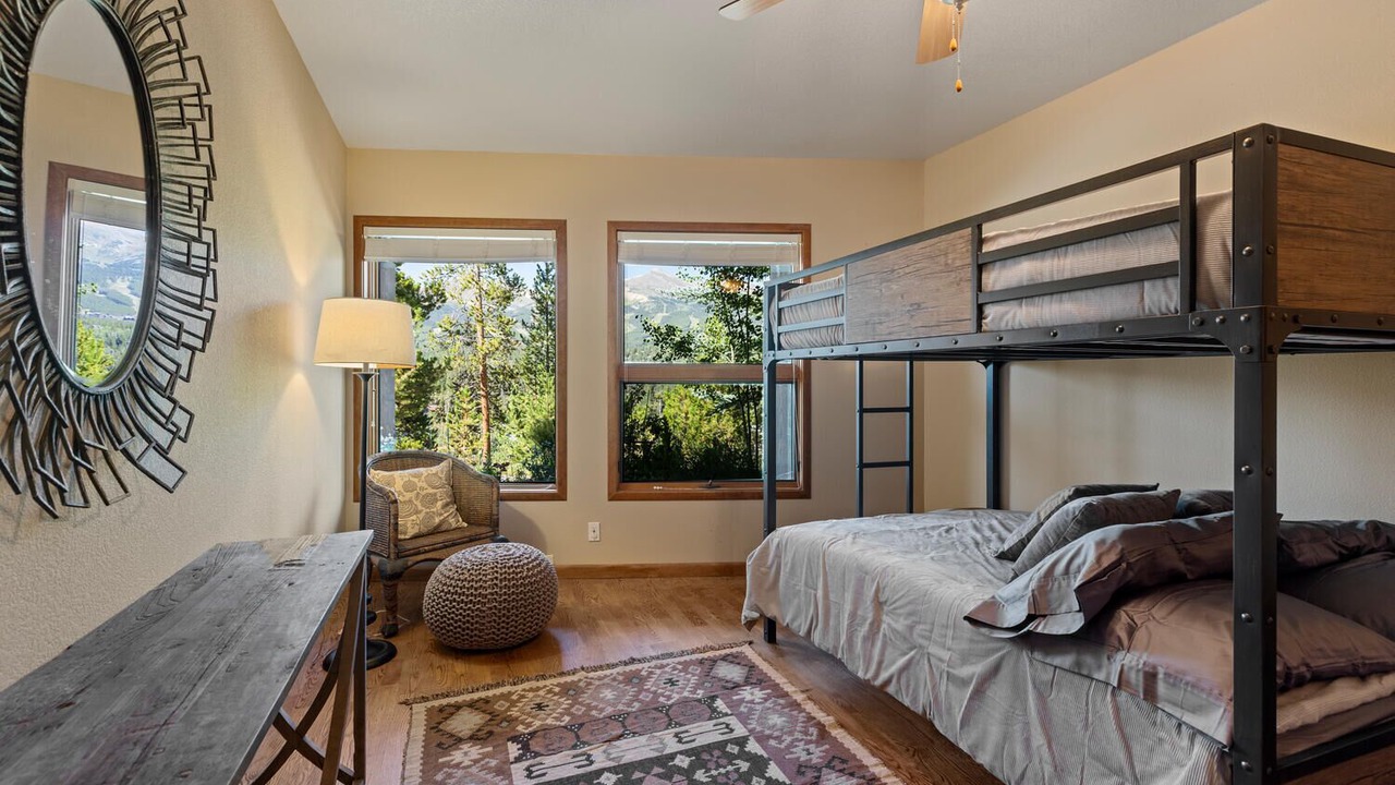 Photo of Bedroom in Forest Hills