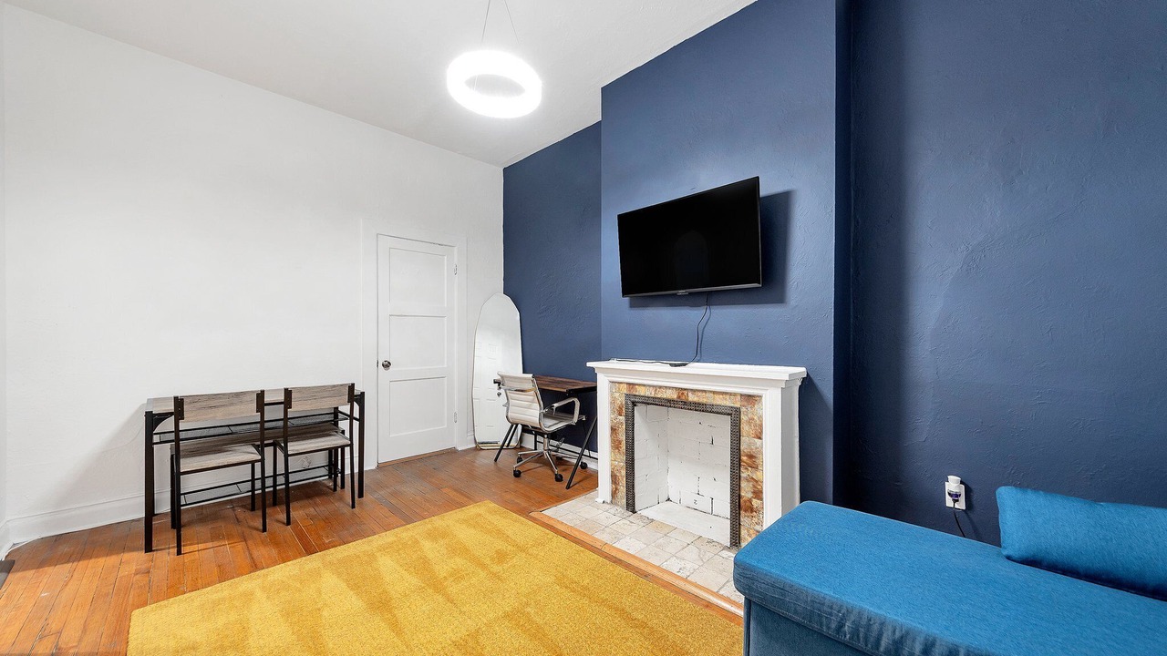 Photo of Livingroom in City Park West