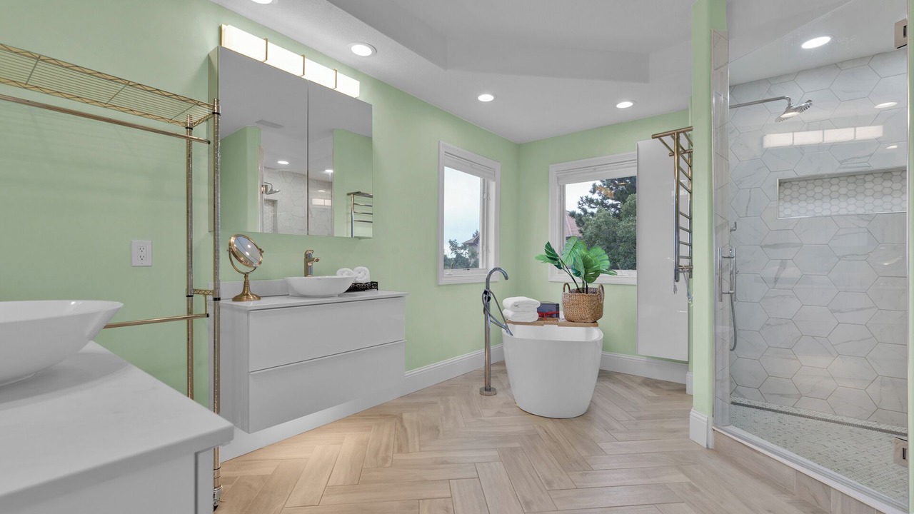 Photo of Bathroom in Mountain Shadows