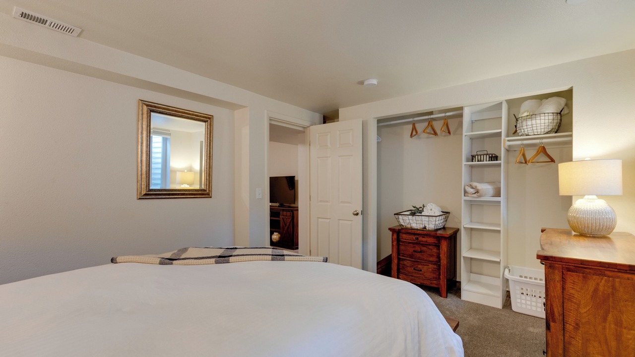 Photo of Bedroom in Barths